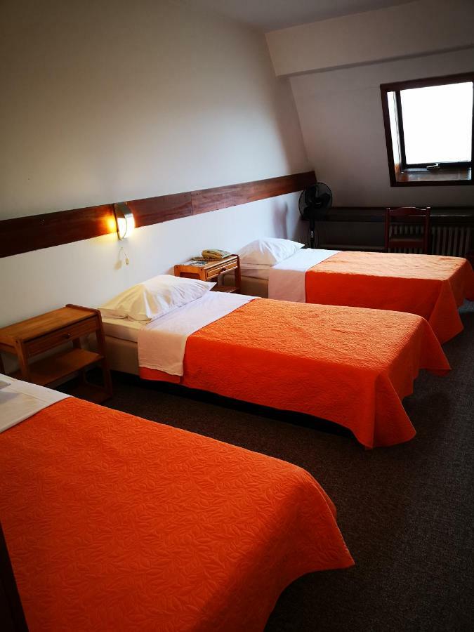Motel Plitvice ザグレブ エクステリア 写真