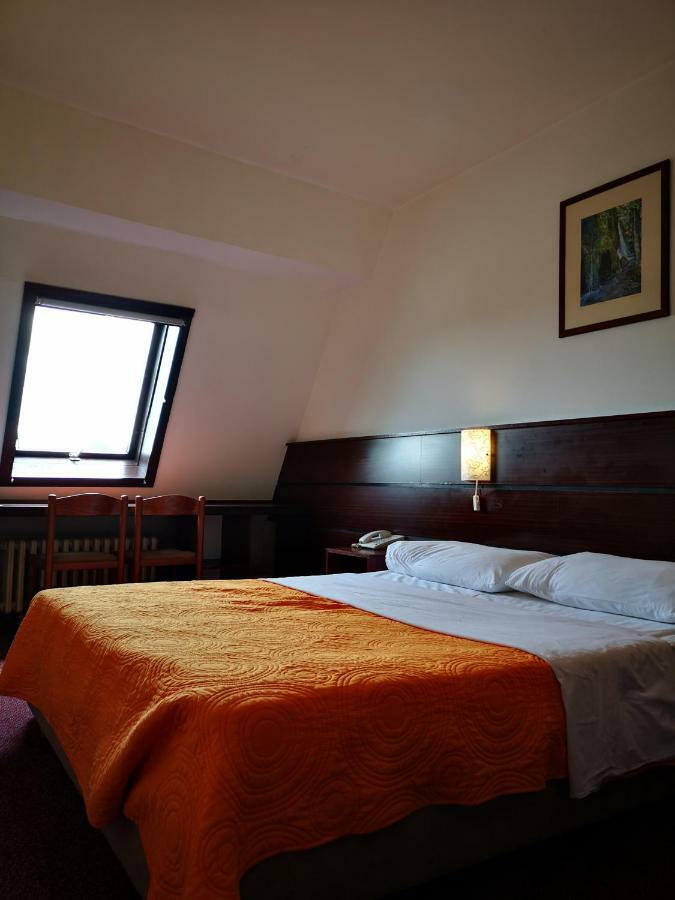 Motel Plitvice ザグレブ エクステリア 写真