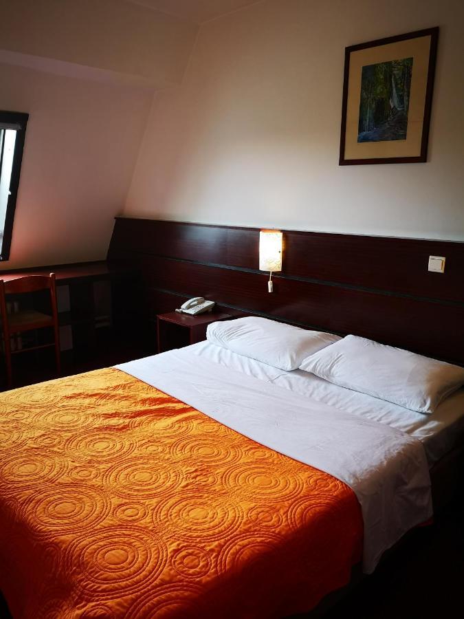 Motel Plitvice ザグレブ エクステリア 写真