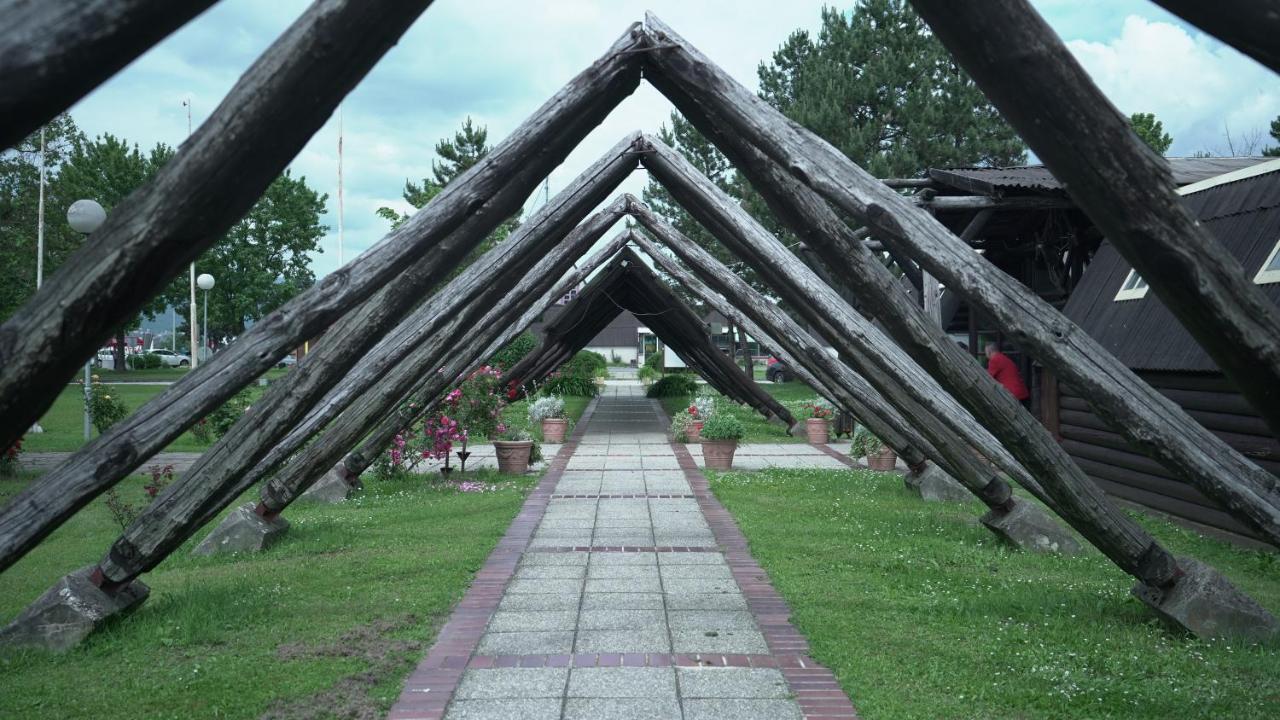 Motel Plitvice ザグレブ エクステリア 写真